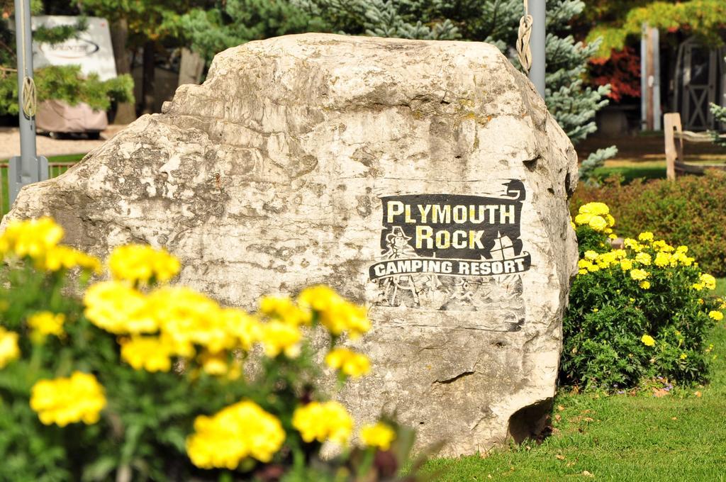Plymouth Rock Camping Resort Basic Cabin Elkhart Lake ภายนอก รูปภาพ